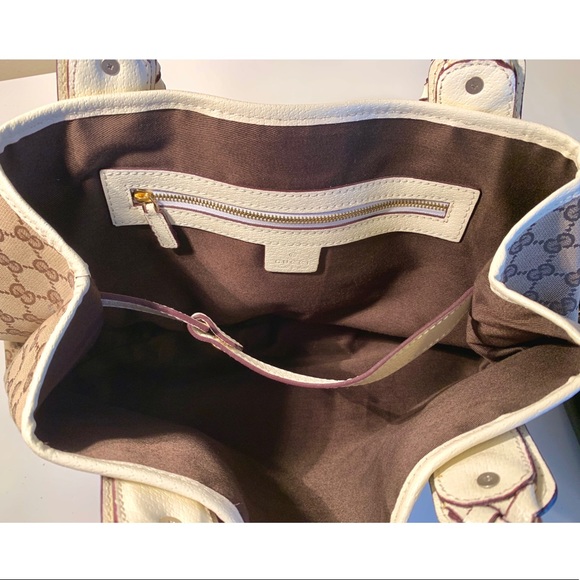 Rare Gucci Pelham Shoulder Bag - Picture 7 of 12